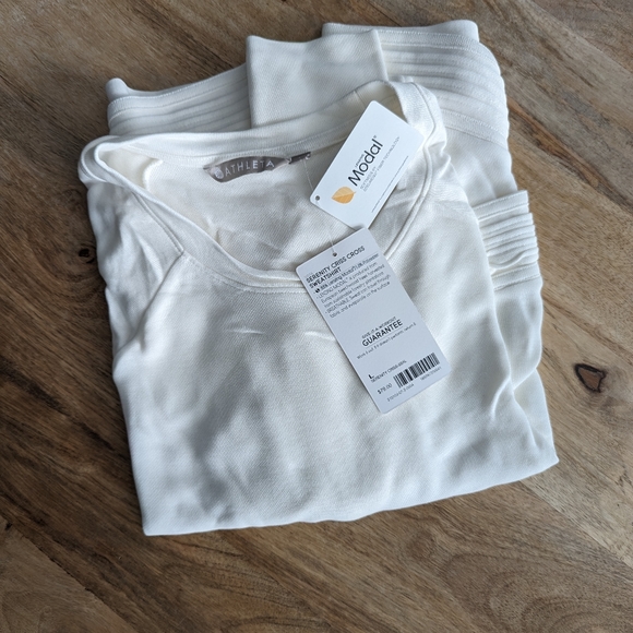 Athleta Serenity Criss Cross Sweatshirt - Picture 4 of 5